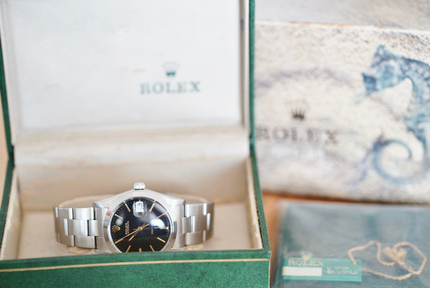 (6694) 1985 Rolex Oysterdate 34mm Black Dial Gold Markers