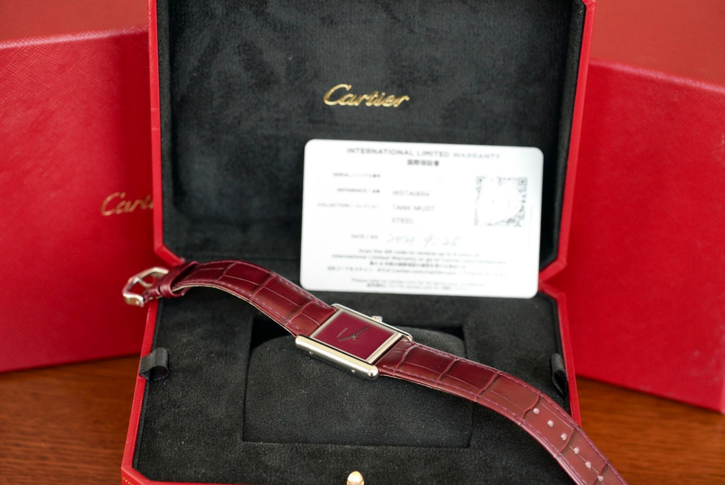 (WSTA0054) 2021 Cartier Tank Must Burgundy Large