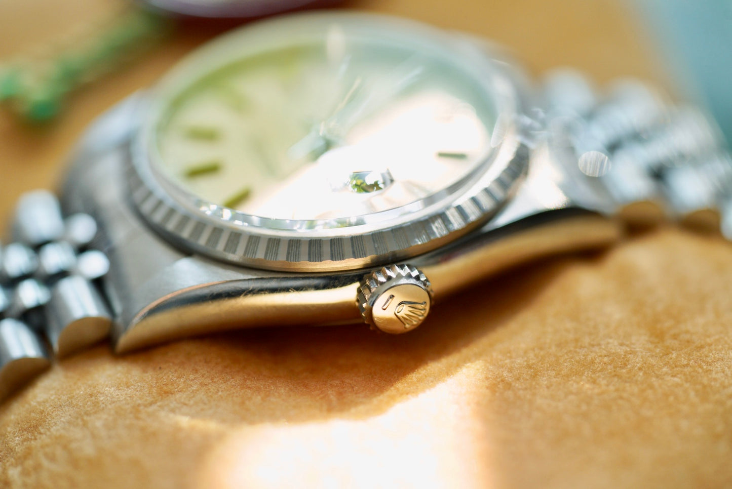 (16220) 1995 Rolex Datejust 36mm Engine Turned Bezel