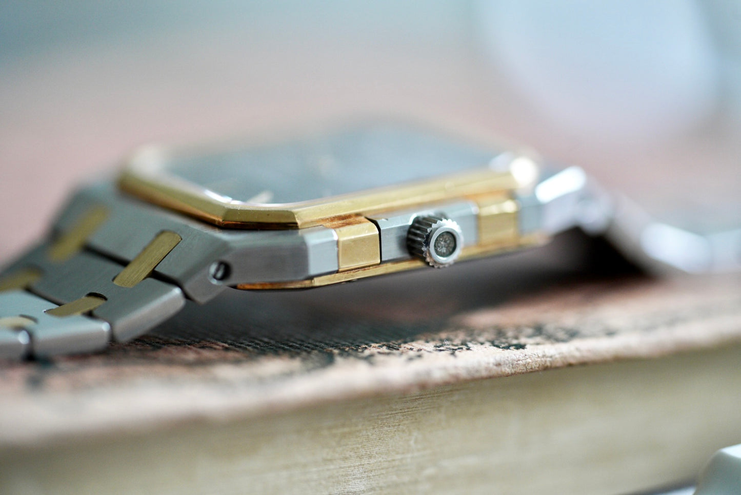 (6005SA) Audemars Piguet Royal Oak Square Quartz Jumbo