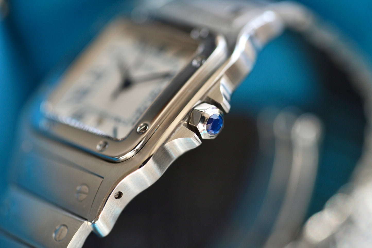 (1564) Cartier Santos Galbée Cream Dial Blue Roman Numerals