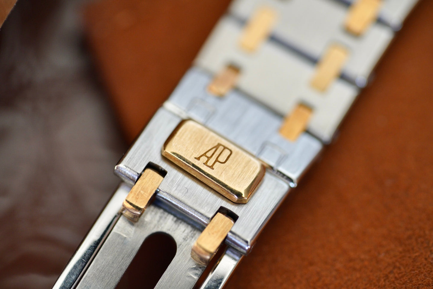 (15000SA) Audemars Piguet Royal Oak 33mm Automatic Tropical Dial