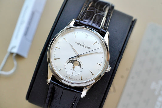 (Q1368420) 2018 Jaeger-LeCoultre Master Ultra Thin Moon 39mm