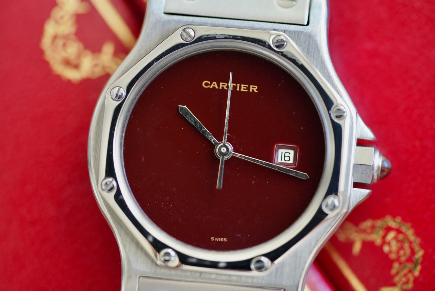 (2965) Cartier Santos Octagon 30mm Burgundy Dial Automatic