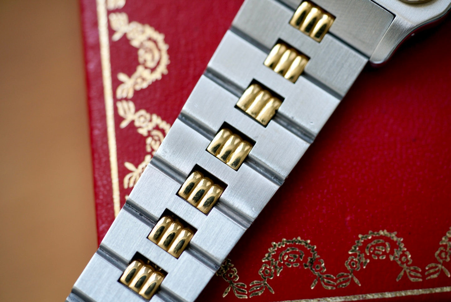 (2961) Cartier Santos Carrée Ghost Godron Bracelet 29x41mm