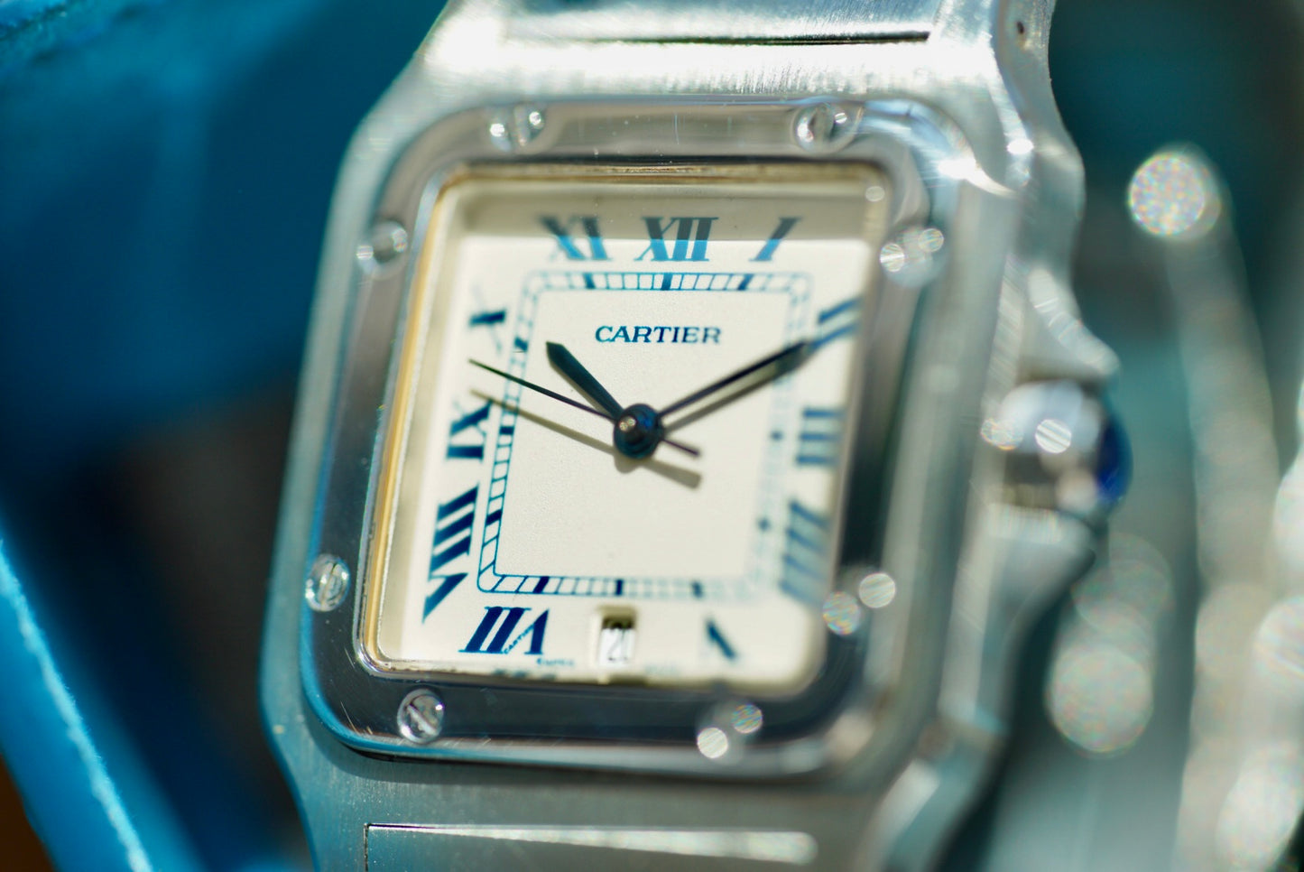 (1564) Cartier Santos Galbée Cream Dial Blue Roman Numerals