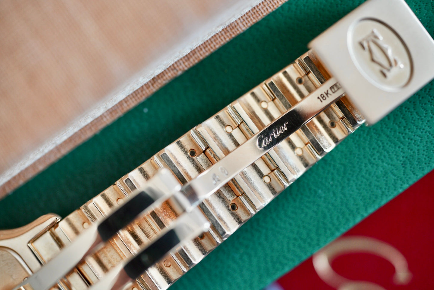 (819904) Cartier Santos Galbée Moonphase 18k Yellow Gold