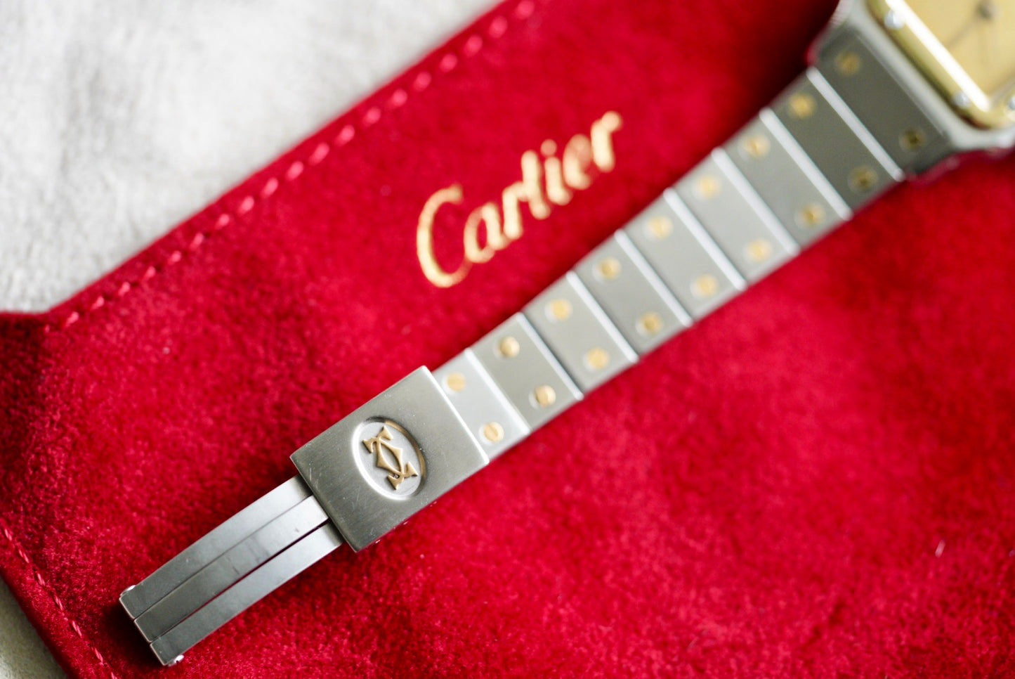 (0902) Cartier Santos Carrée 24mm ‘Golden Ghost’ Dial