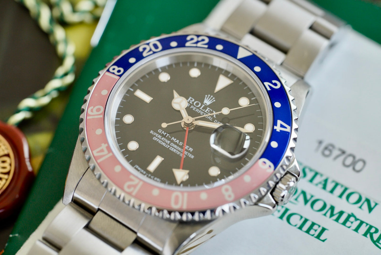 (16700) 1996 Rolex GMT-Master “Pepsi” 40mm