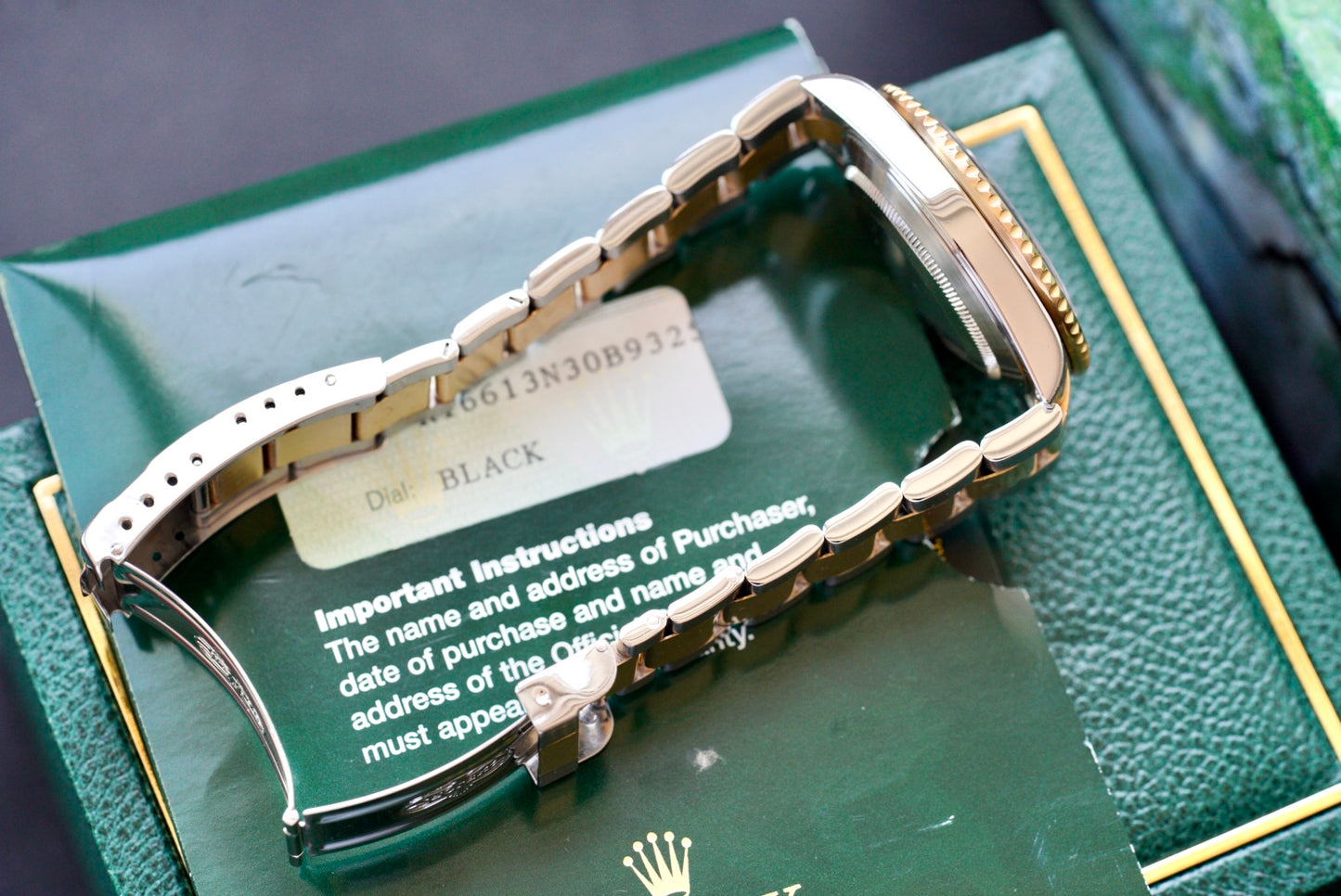 (16613) 2004 Rolex Submariner Two-Tone 40mm