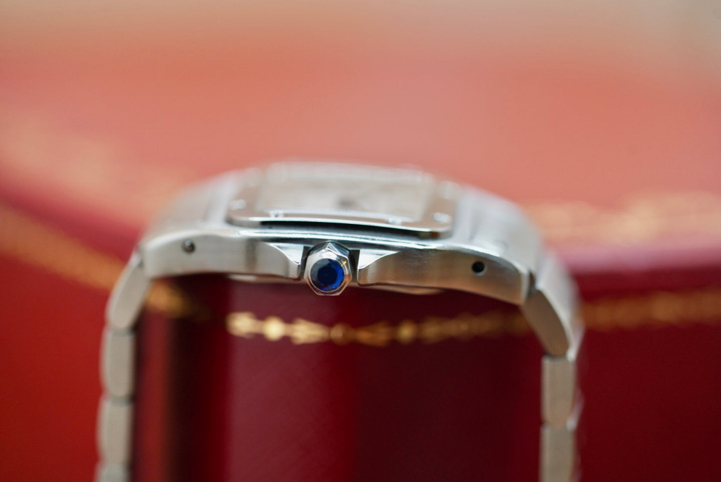 (1565) Cartier Santos Galbée Quartz 24mm