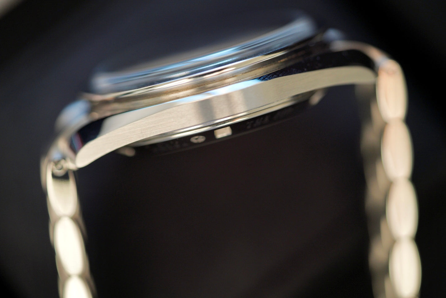 (311.30.42.30.01.006) 2020 Omega Speedmaster Professional Moonwatch Sapphire Sandwich 42mm