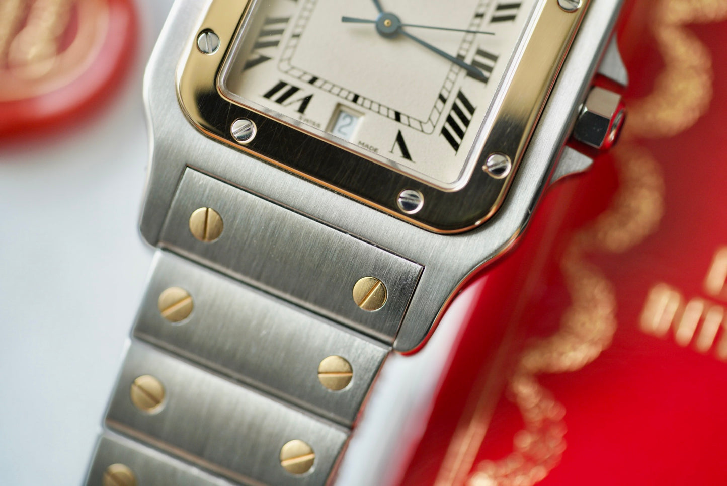 (187901) 1990s Cartier Santos Galbée Ivory/Cream Dial Quartz