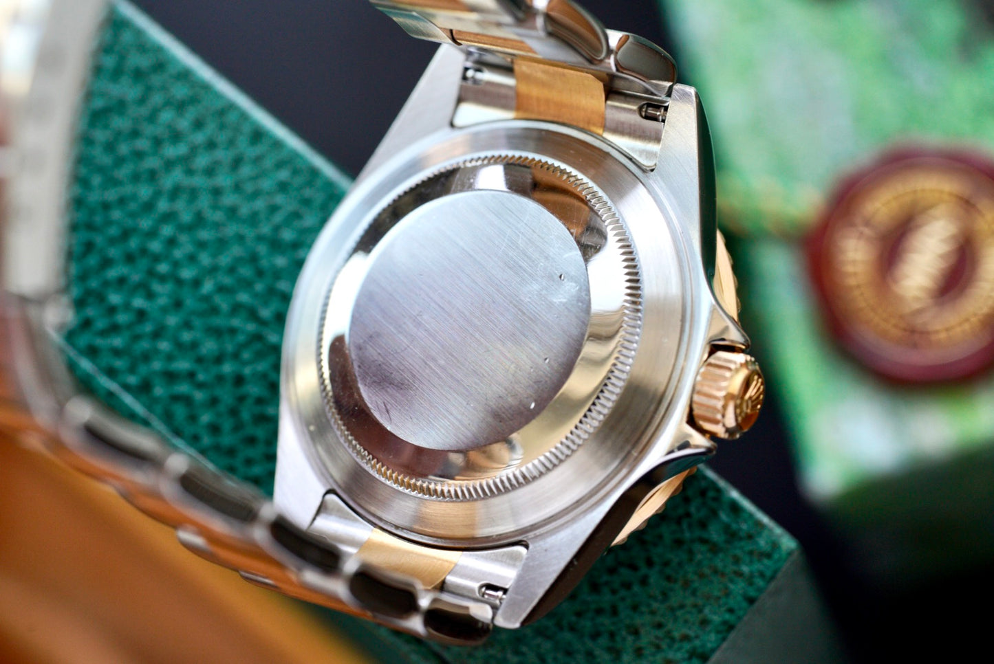 (16613) 2004 Rolex Submariner Two-Tone 40mm