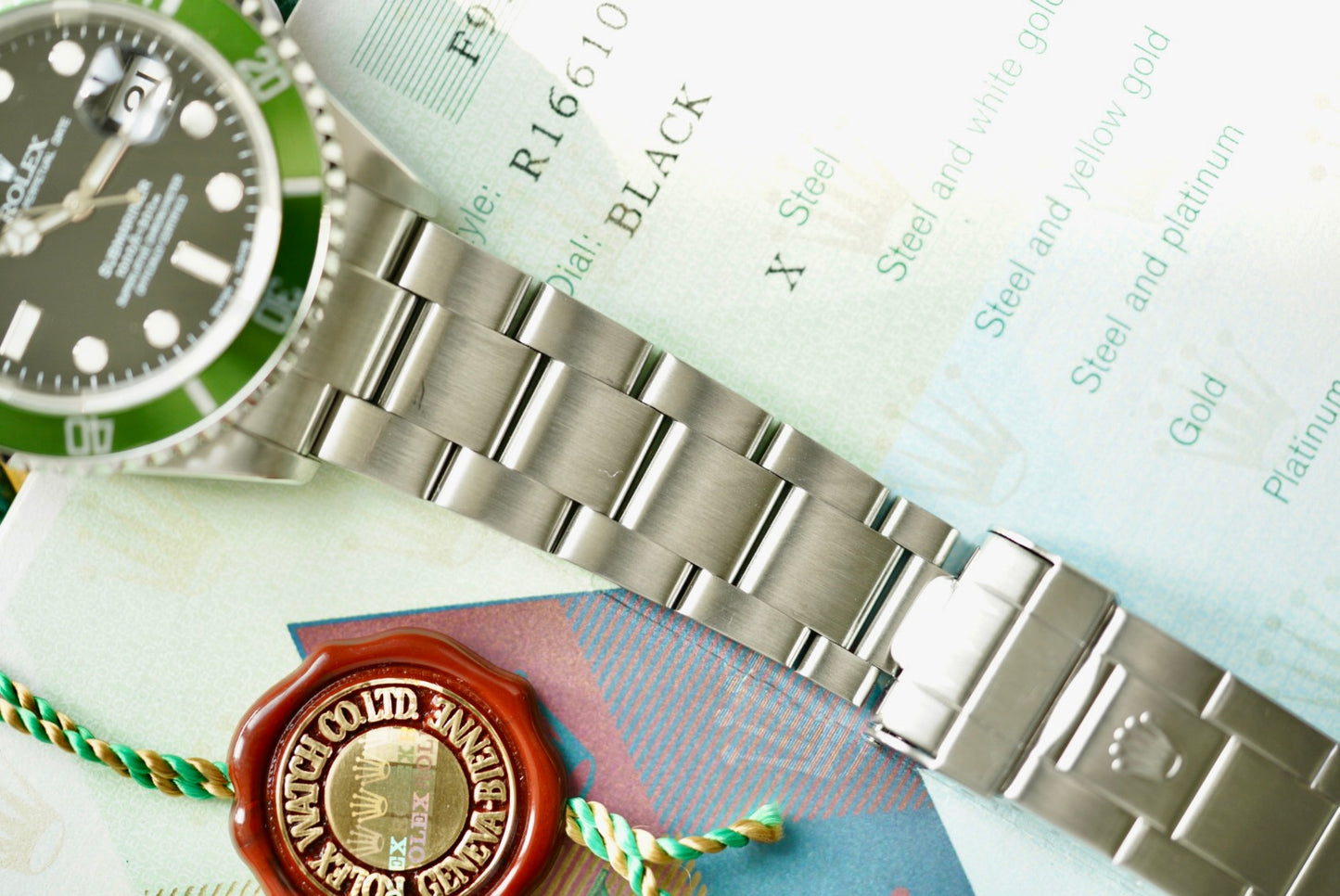 (16610LV) 2004 Rolex Submariner Kermit “Flat 4” 40mm