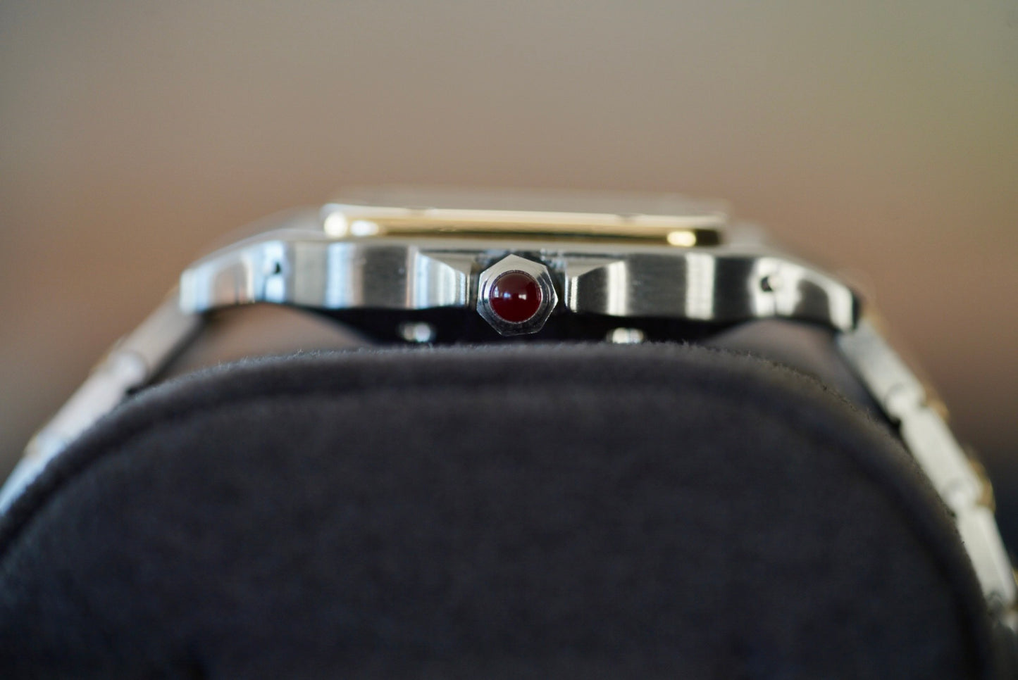 (2961) Cartier Santos Carrée Burgundy Godron