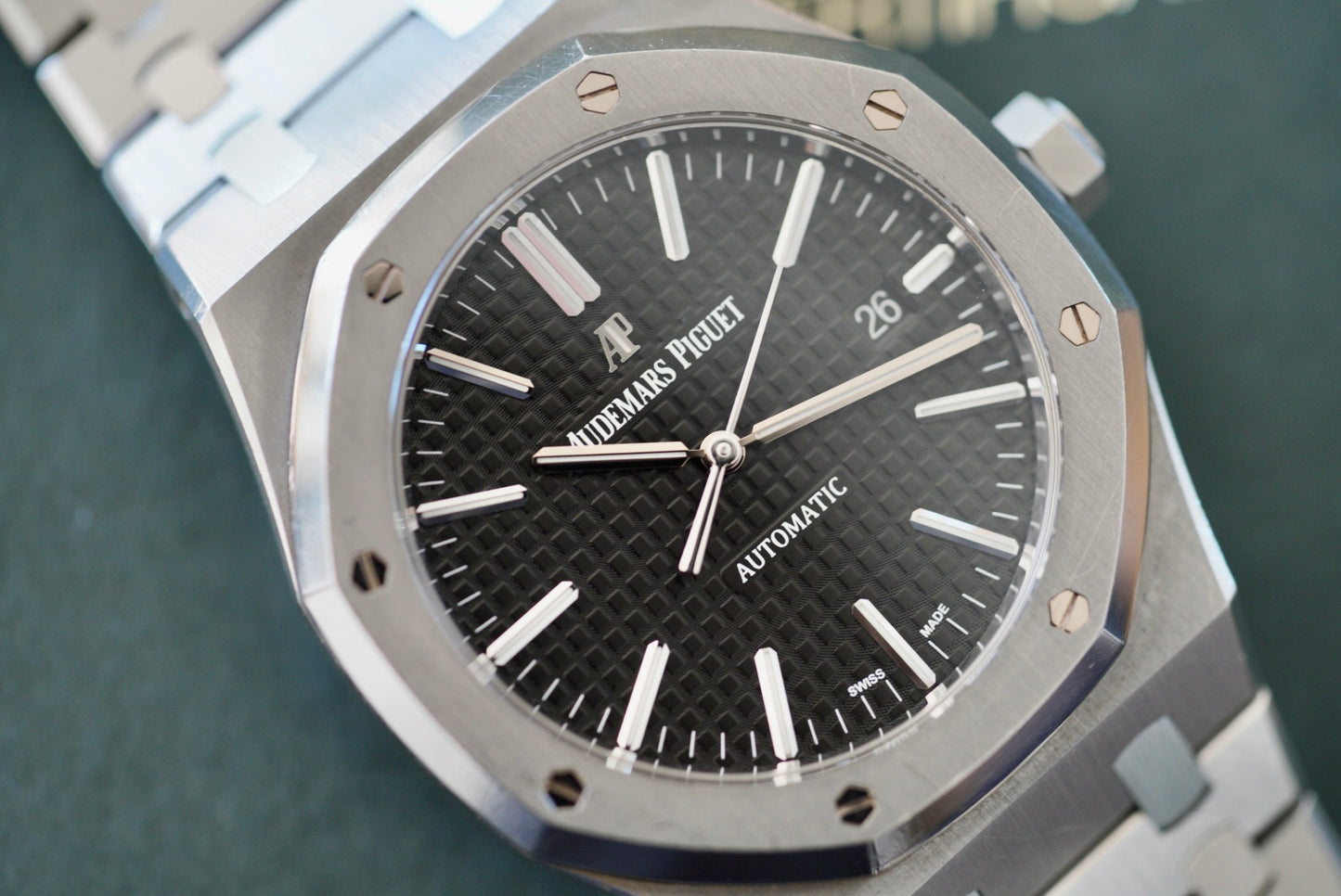 (15400ST) 2016 Audemars Piguet Royal Oak Black Dial 41mm