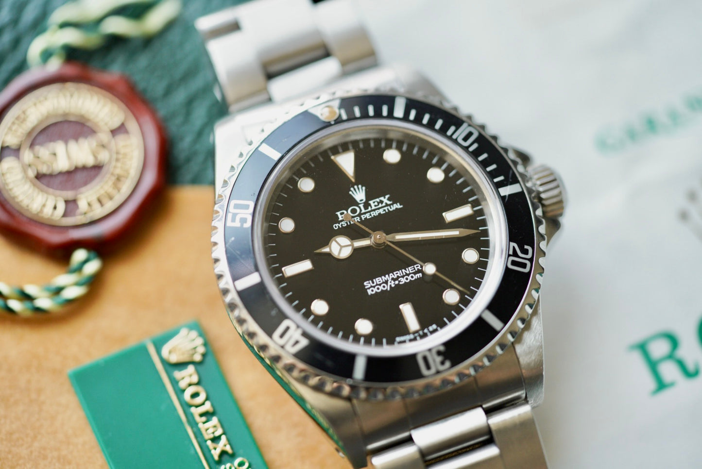 (14060) 1996 Rolex Submariner 40mm No-Date
