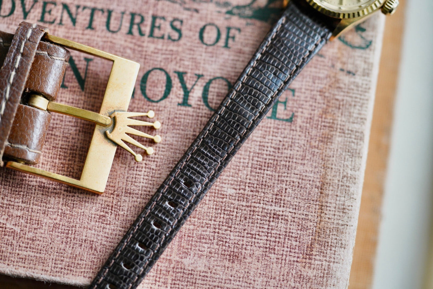 (6517) 1965 Rolex Datejust 24mm 18K Yellow Gold