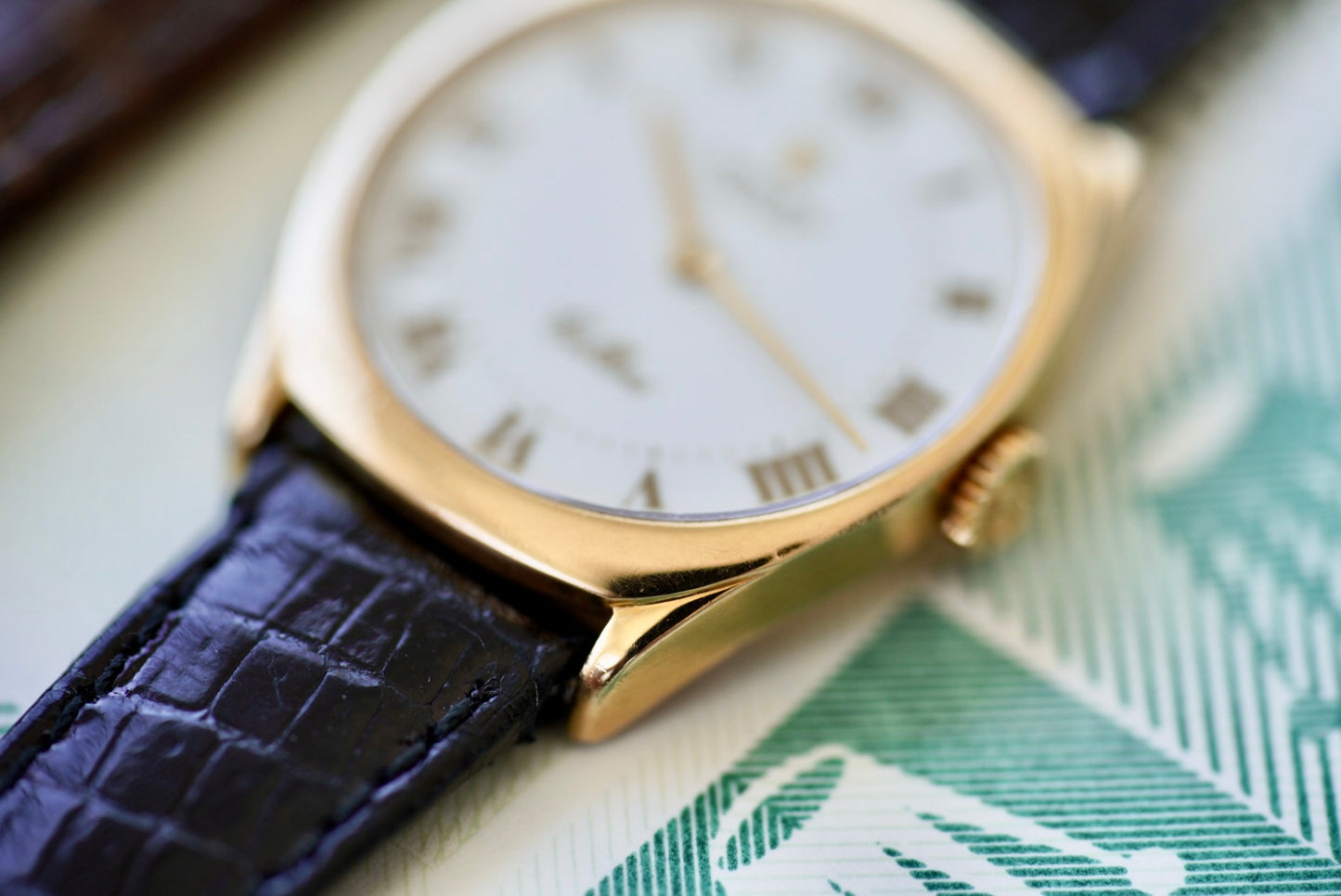(4129) 1995 Rolex Cellini 18k Gold 25mm Manual Wind