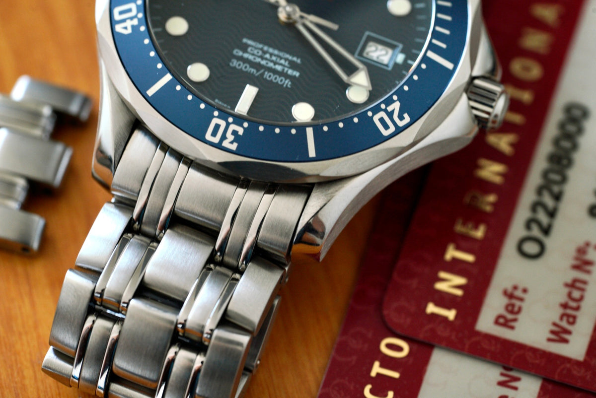 (2220.80.00) 2007/8 Omega Seamaster Diver 300M "James Bond" 41mm