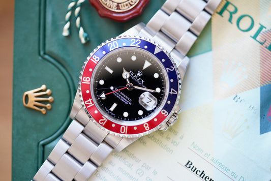 (16710T) 2005 Rolex GMT-Master II “Pepsi” 40mm No Holes Case
