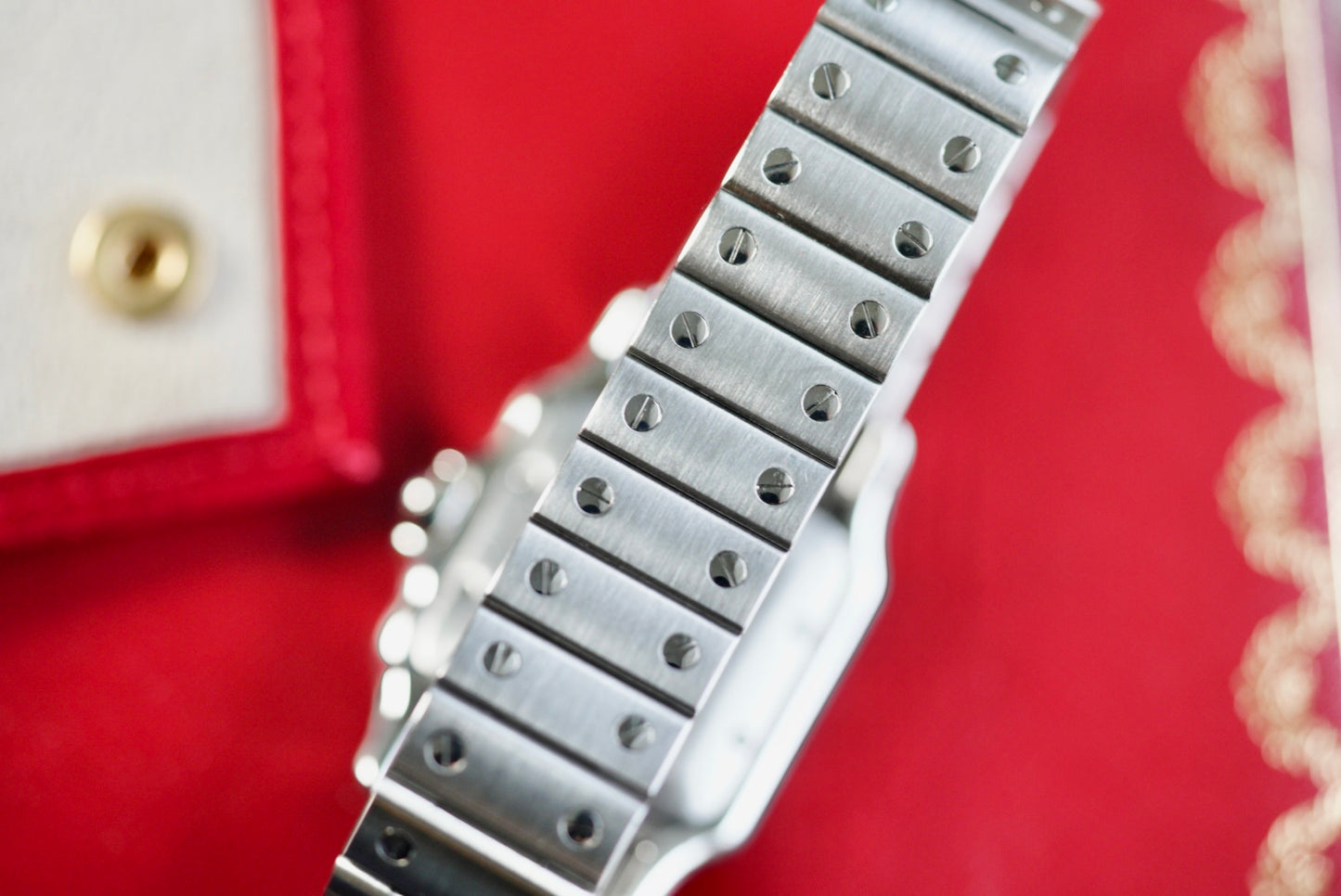 (2319) Cartier Santos Galbée 29x41mm Guilloché Dial Automatic