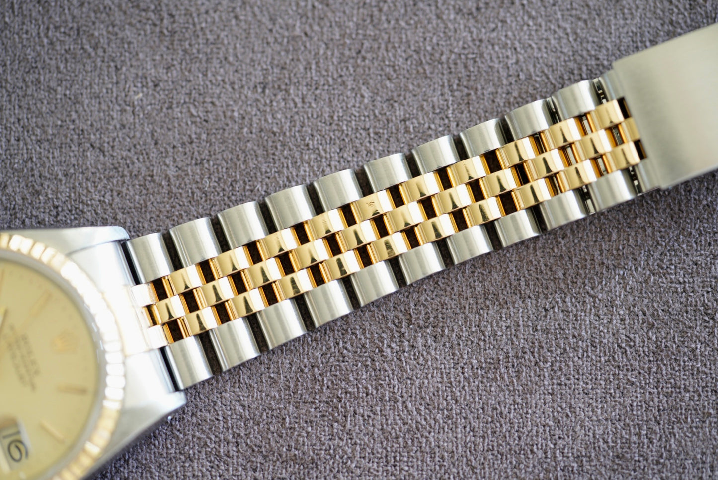 (16233) 1991 Rolex Datejust 36mm Champagne Dial