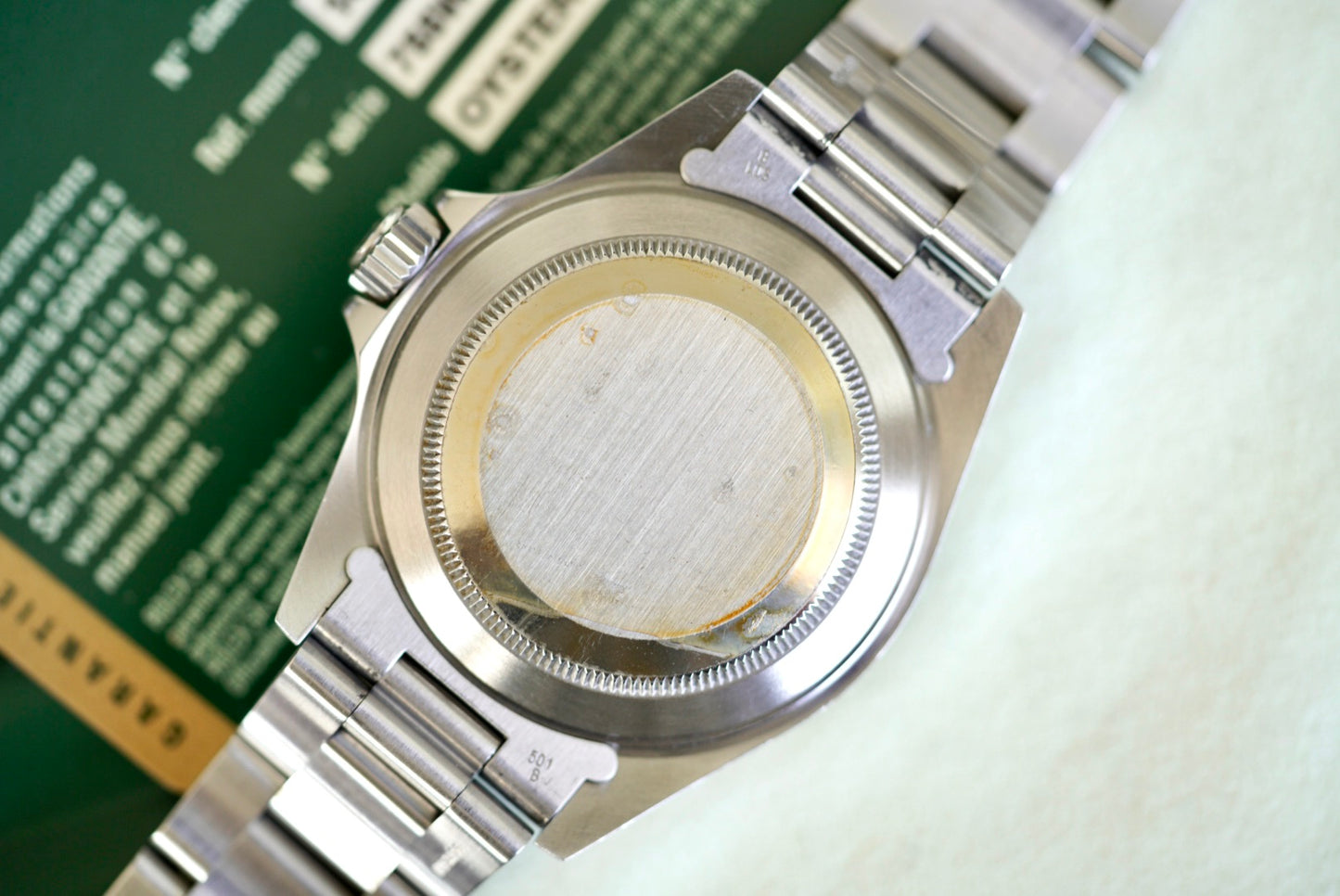 (14060M) 2011 Rolex Submariner 40mm No-Date