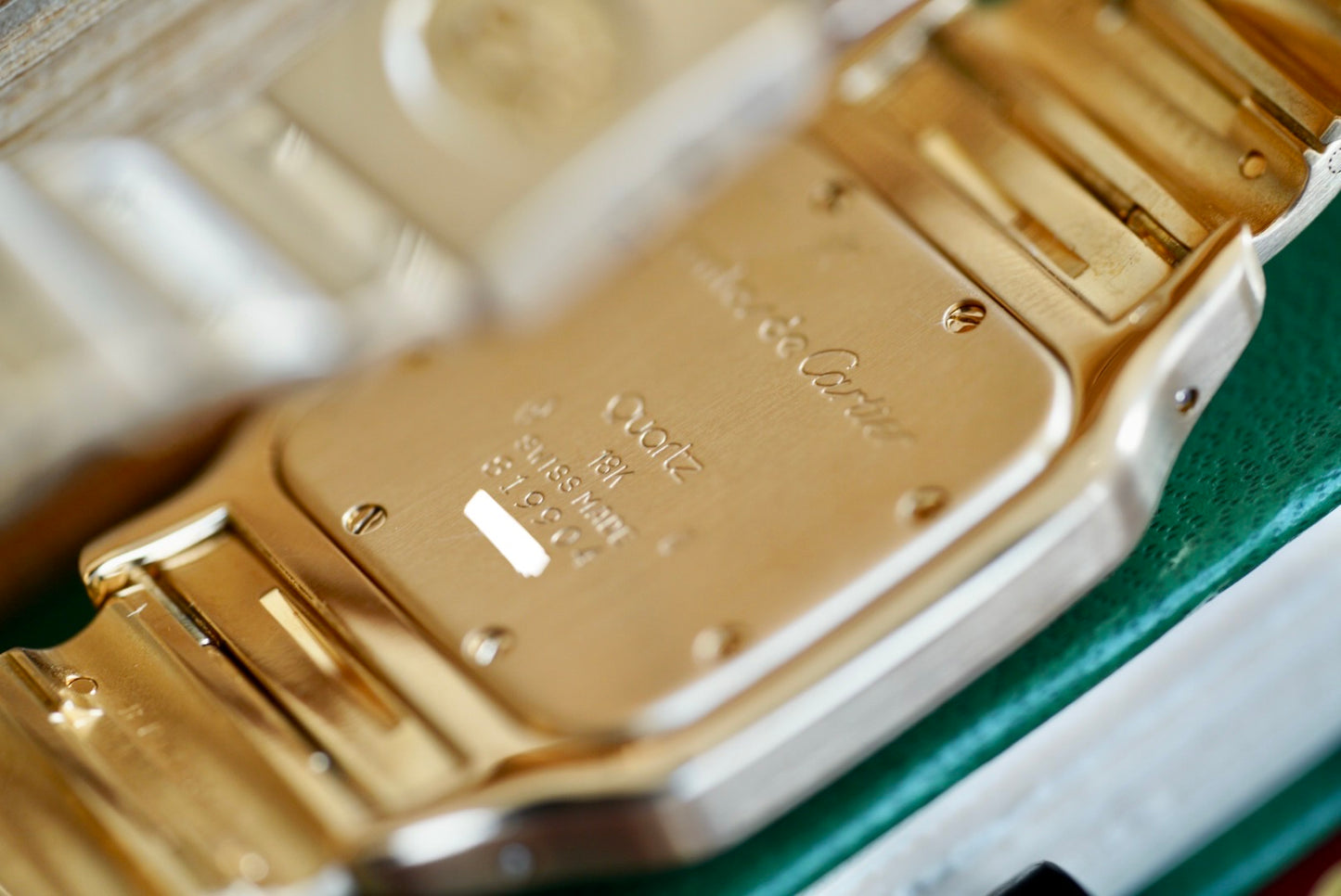 (819904) Cartier Santos Galbée Moonphase 18k Yellow Gold