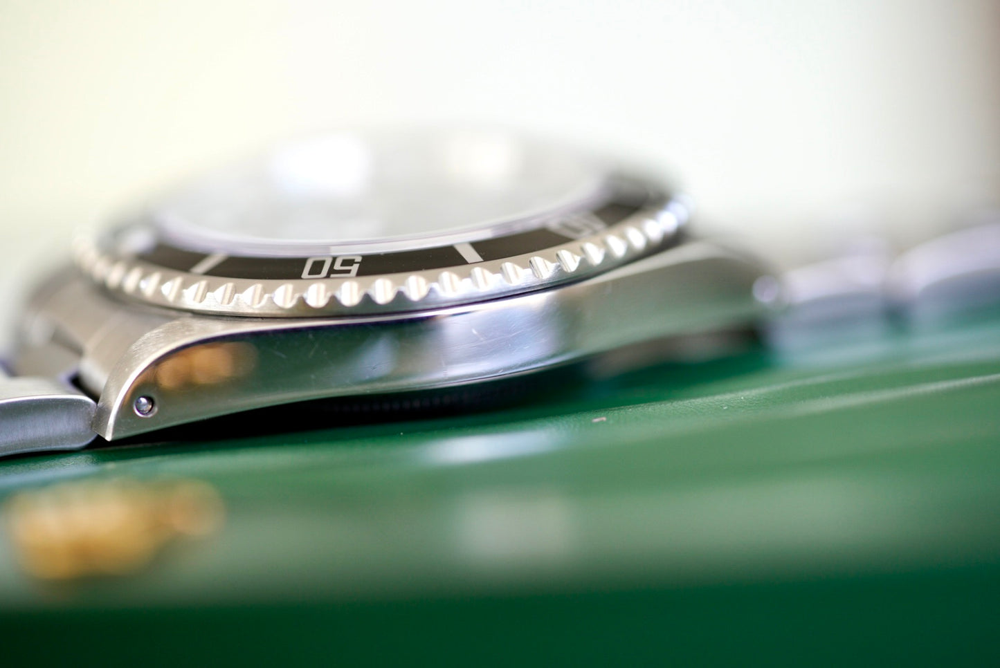 (14060M) 2011 Rolex Submariner 40mm No-Date
