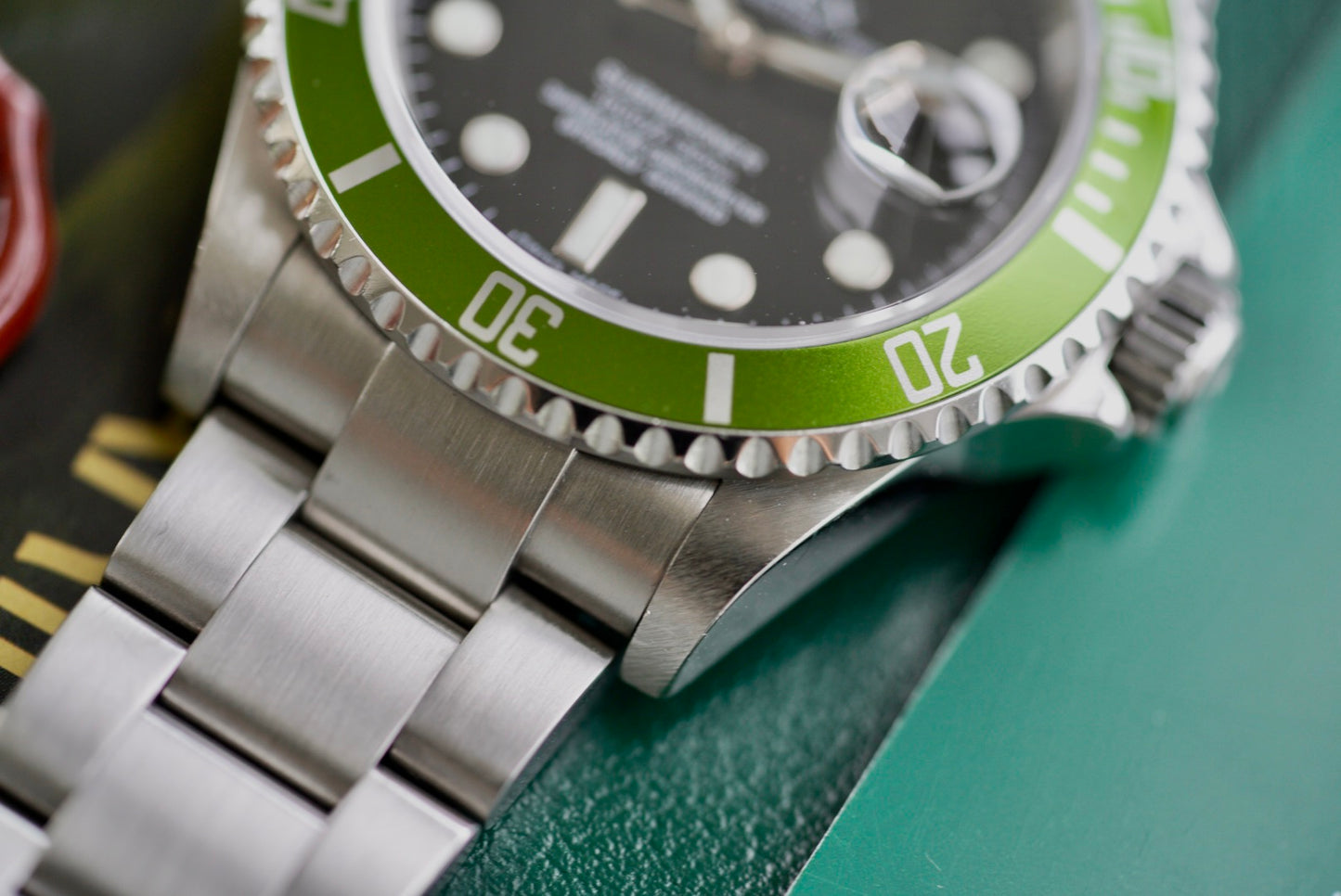 (16610LV) 2007 Rolex Submariner Date “Kermit” B3 Lime Bezel