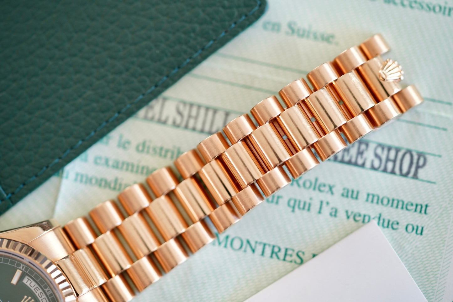 (118238) 2001 Rolex Day-Date Green Dial 36mm 18K Yellow Gold