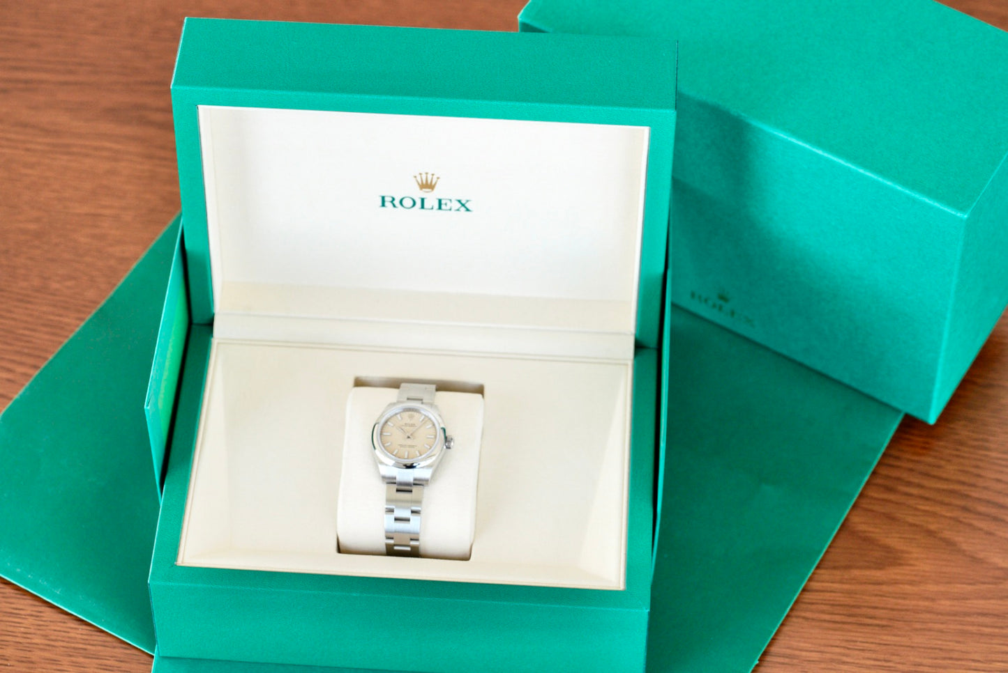 (276200) 2026 Rolex Oyster Perpetual 28mm ‘Beige’ Dial