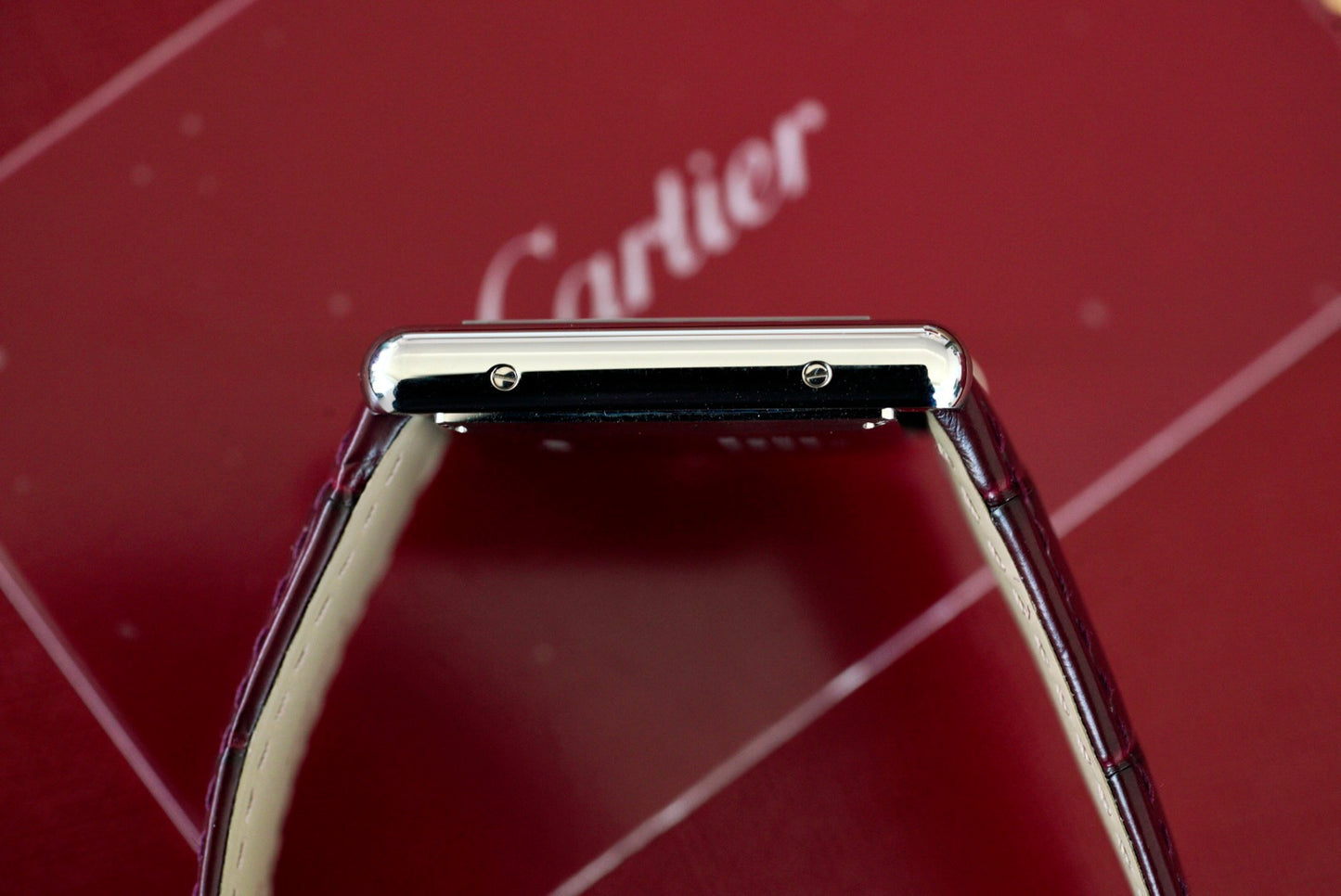 (WSTA0054) 2021 Cartier Tank Must Burgundy Large