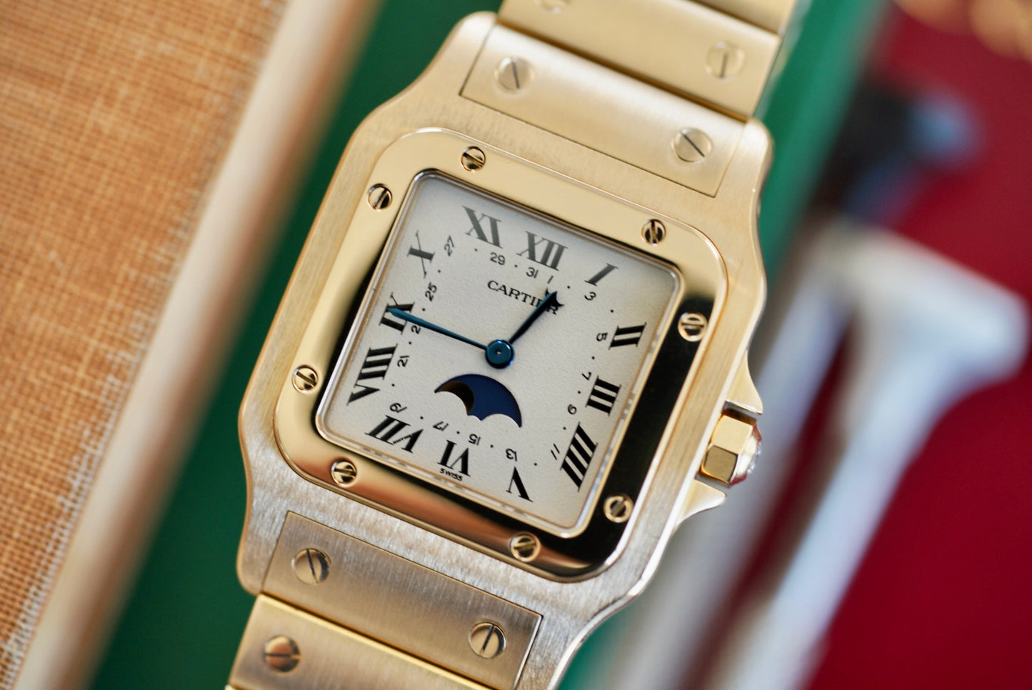 (819904) Cartier Santos Galbée Moonphase 18k Yellow Gold