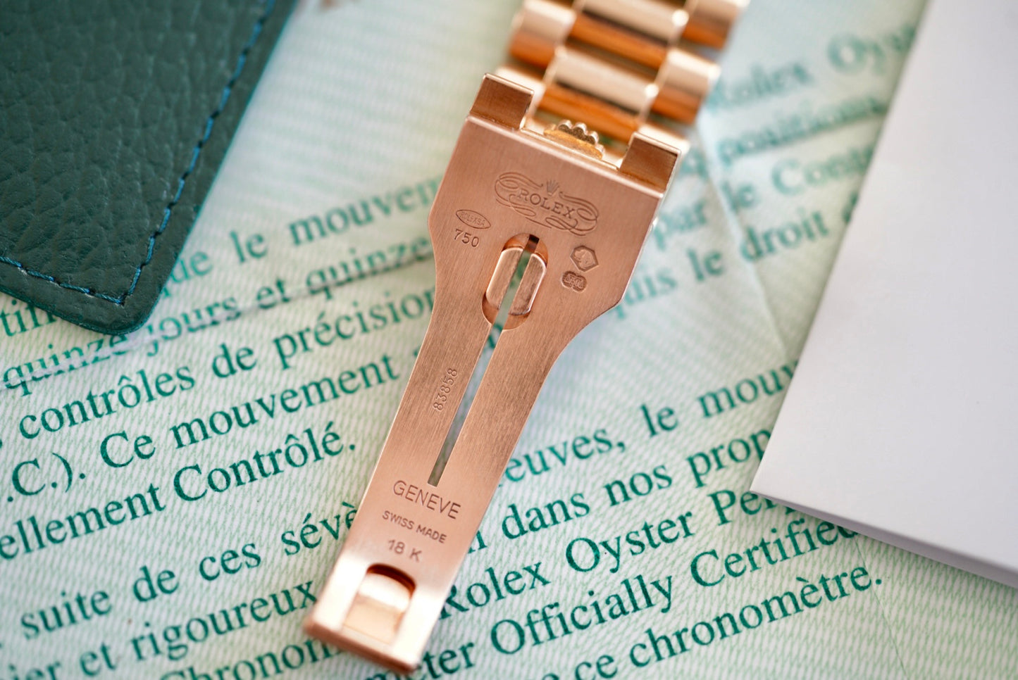 (118238) 2001 Rolex Day-Date Green Dial 36mm 18K Yellow Gold