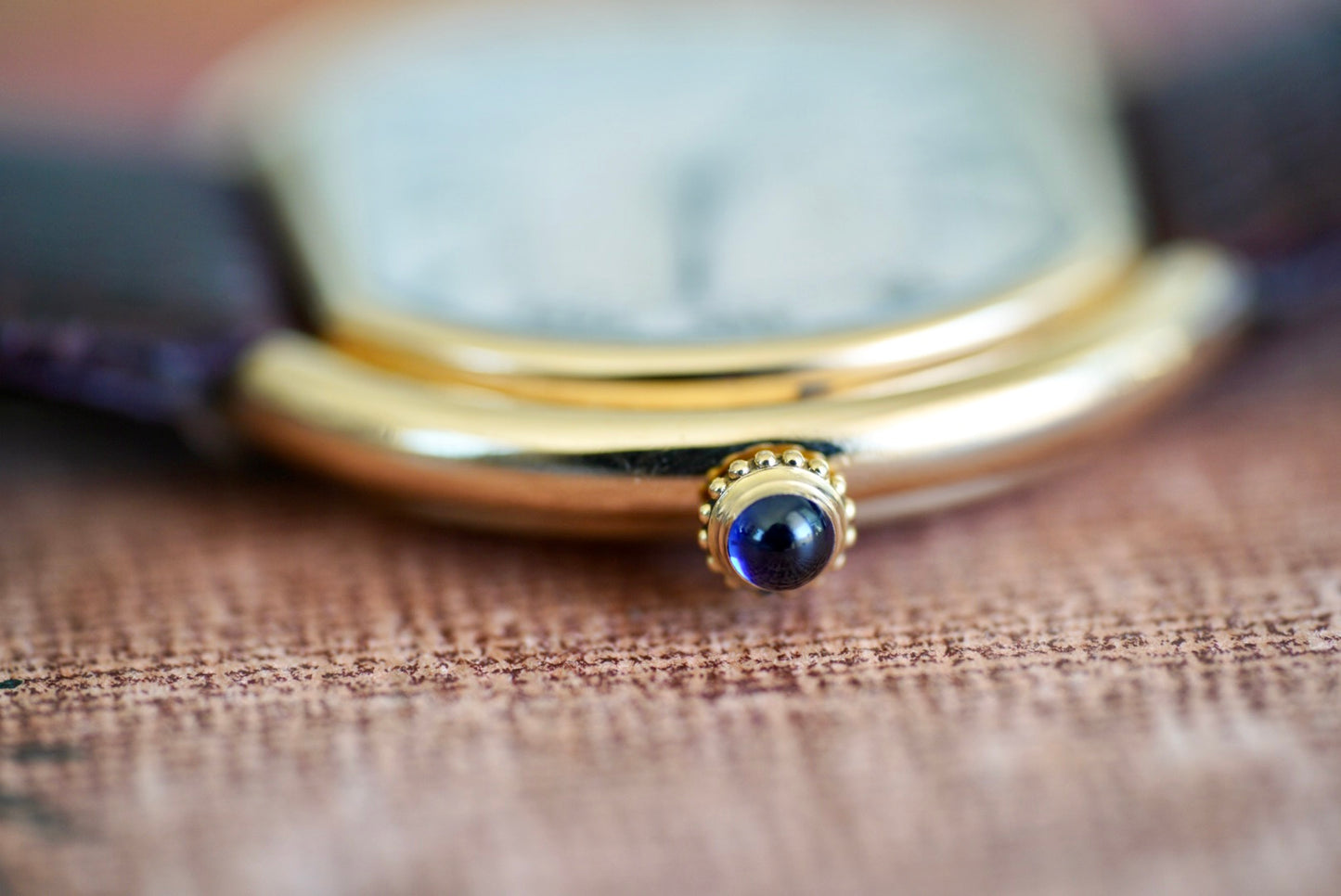 (78091) 1970s Cartier Louis Gondole Ellipse 18k Yellow Gold 29x32mm