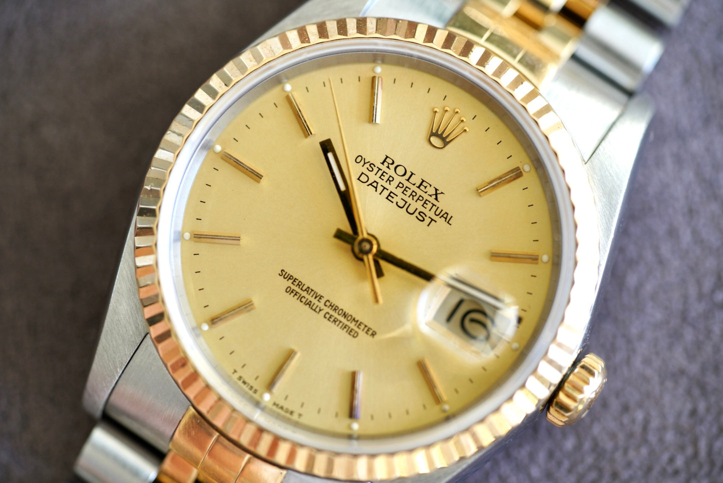 (16233) 1991 Rolex Datejust 36mm Champagne Dial