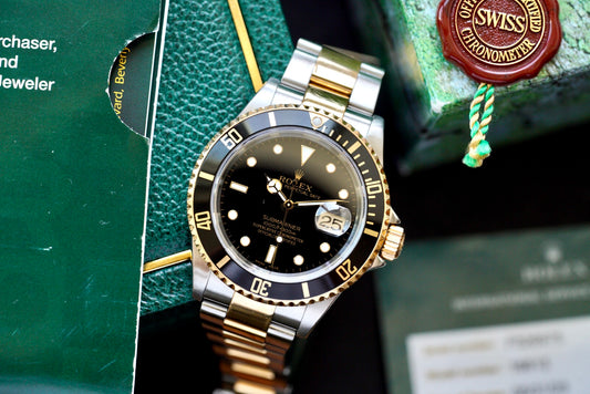 (16613) 2004 Rolex Submariner Two-Tone 40mm