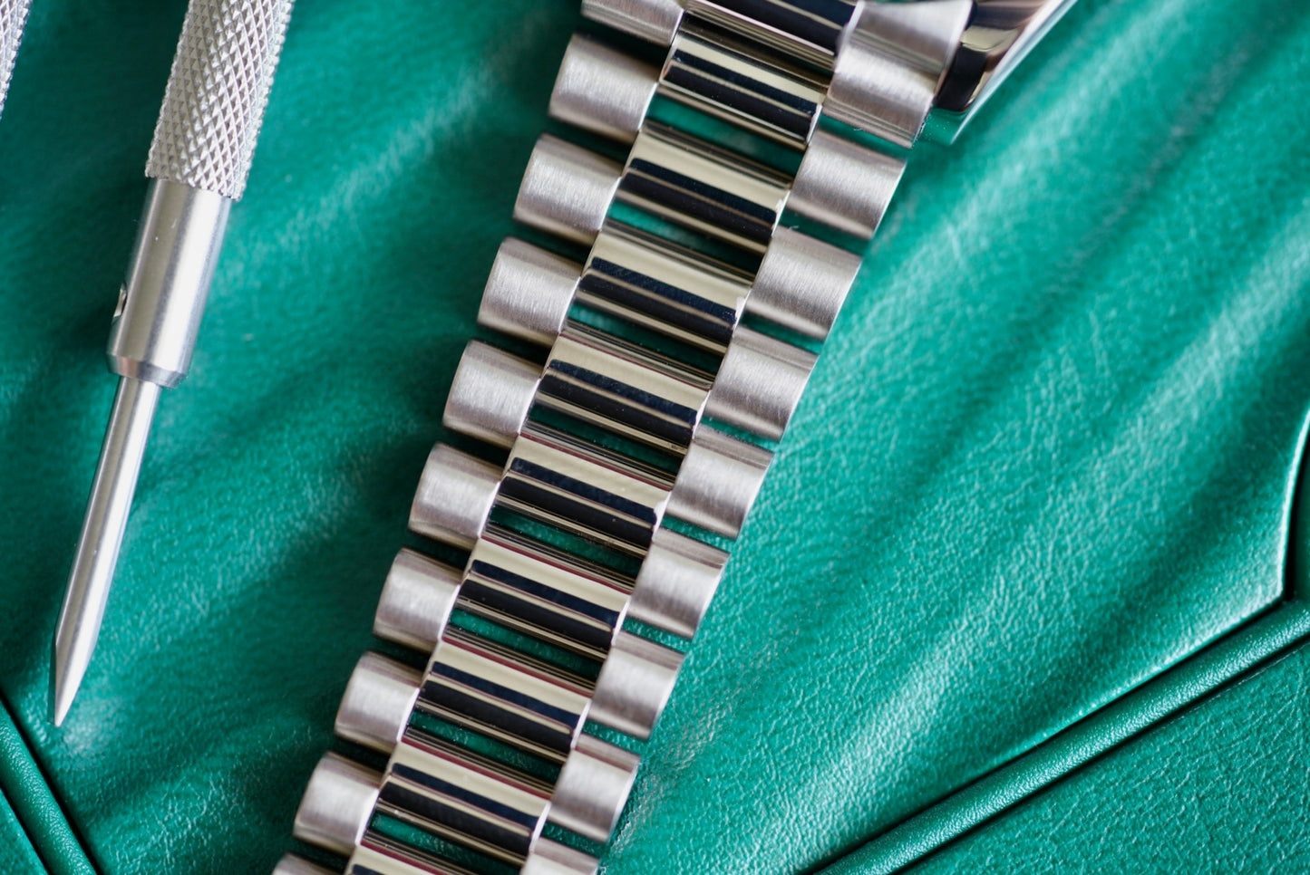 (128239) 2023 Rolex Day-Date Blue Ombrè Baguette Dial 36mm