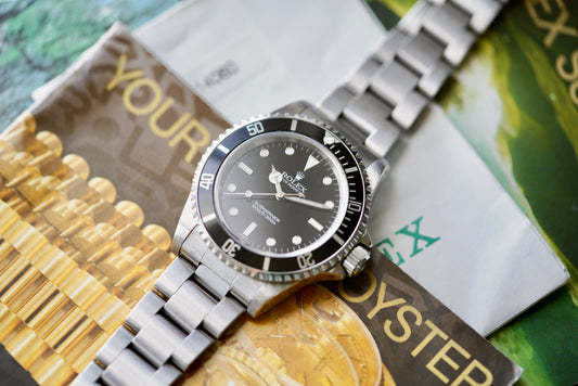 (14060) 1999 Rolex Submariner 40mm No-Date
