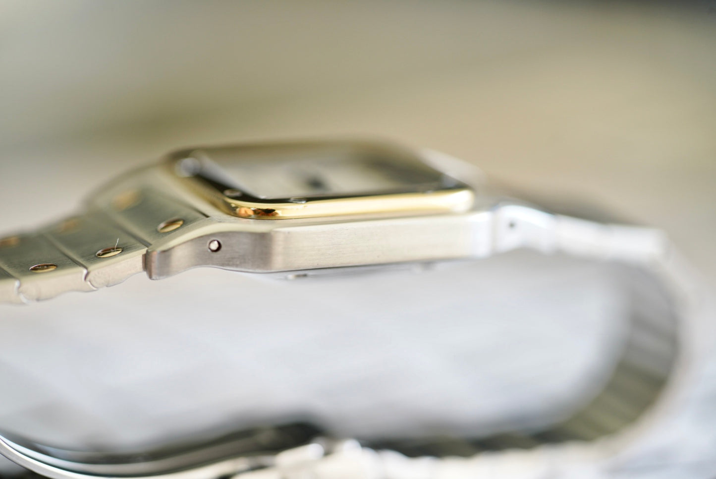 (2961) Cartier Santos Carrée Large 29mm Ivory/White Dial