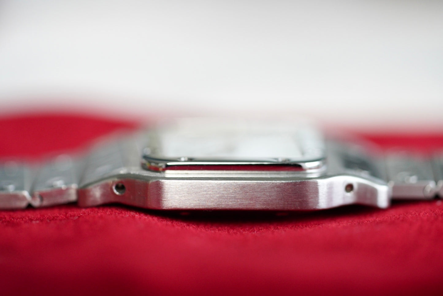 (2960) Cartier Santos Carrée White Dial Automatic 29x41mm