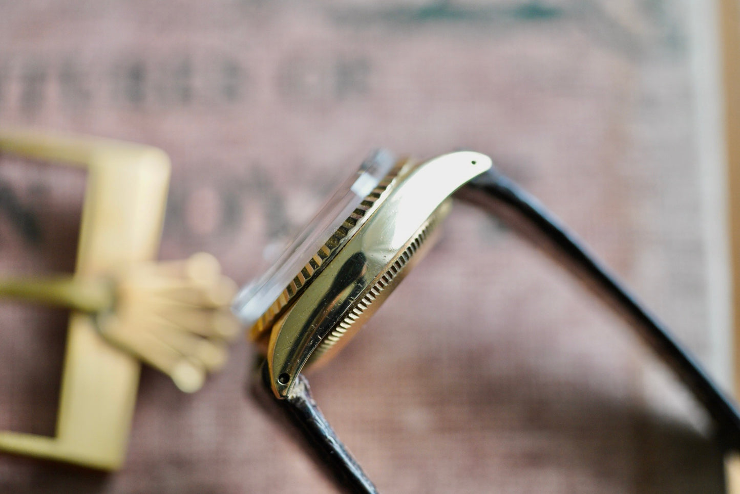 (6517) 1965 Rolex Datejust 24mm 18K Yellow Gold