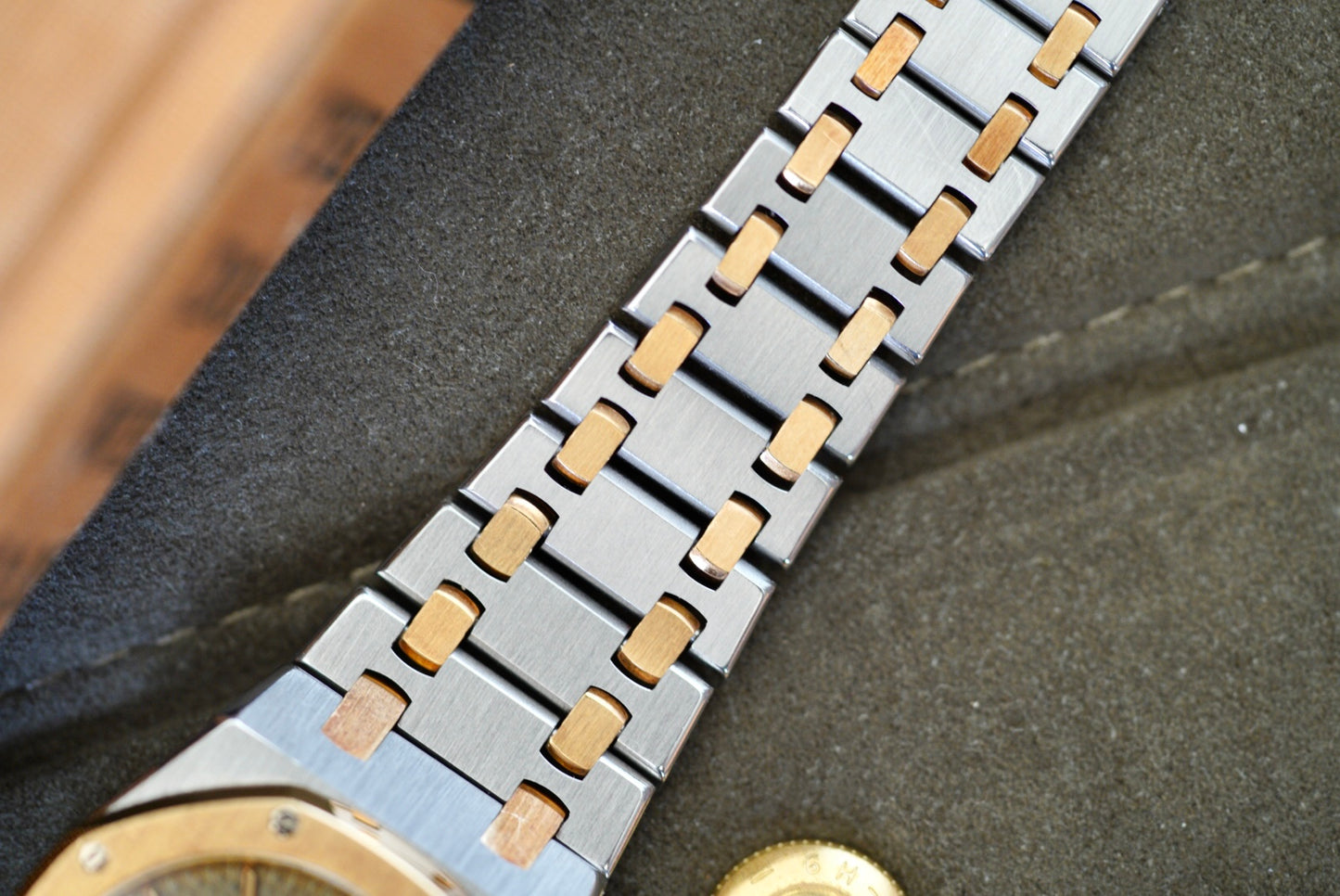 (15000SA) Audemars Piguet Royal Oak 33mm Automatic Tropical Dial