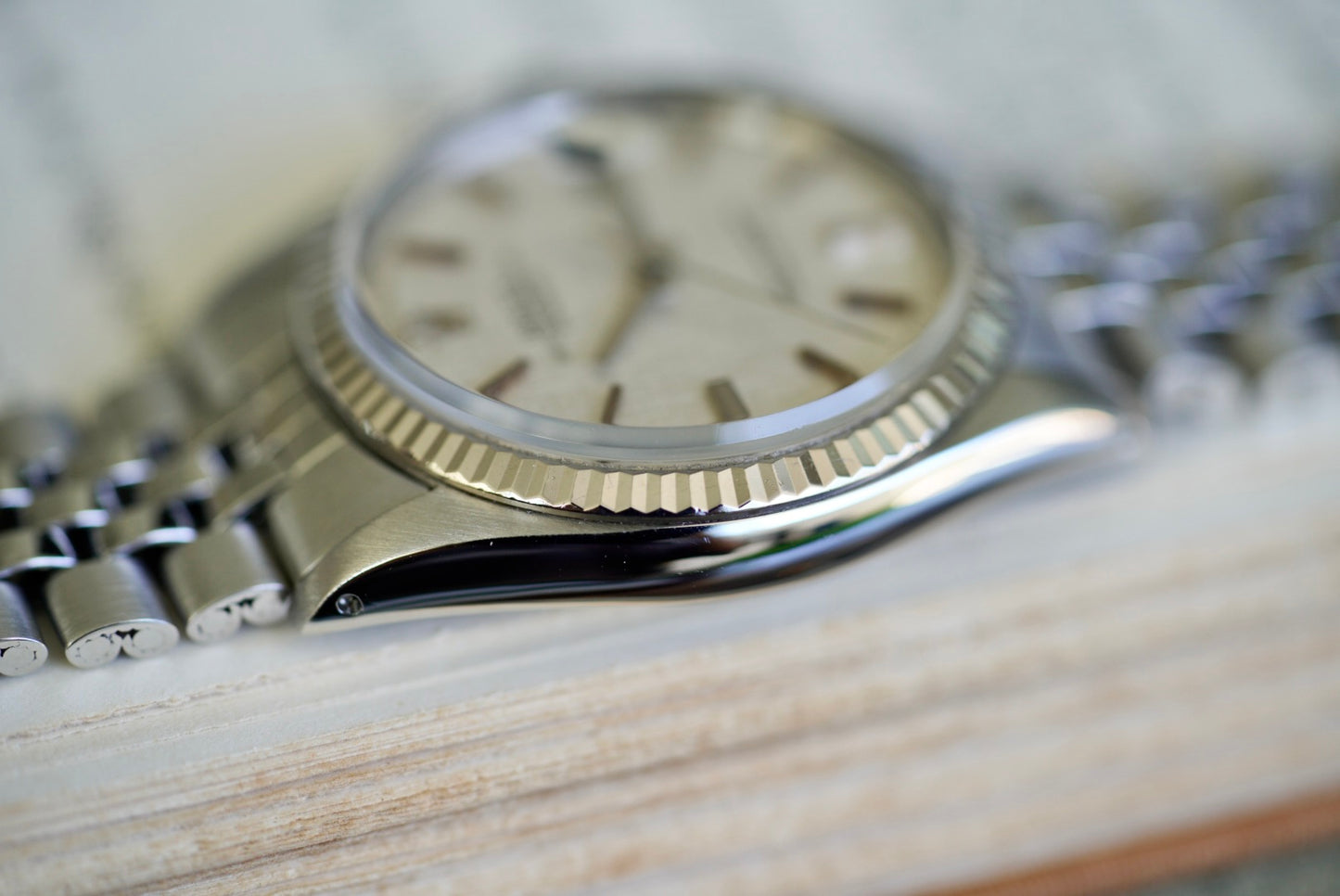 (1601) 1972 Rolex Datejust 36mm ‘Linen’ Dial