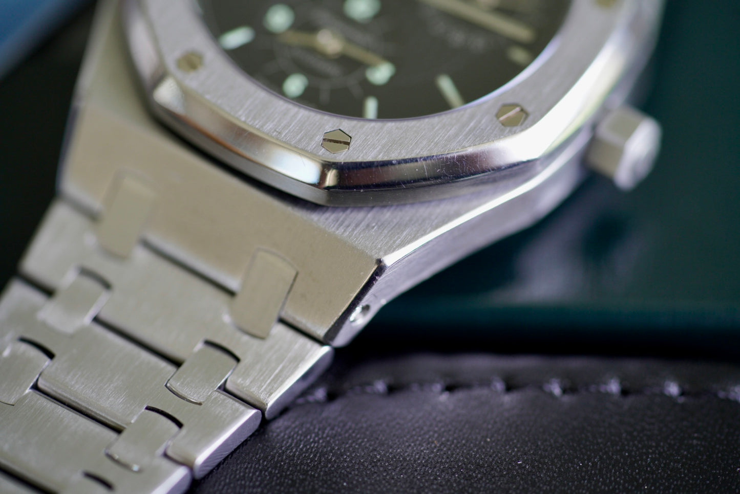 (25730ST) Late 90s Audemars Piguet Royal Oak Dual Time Black Dial 36mm