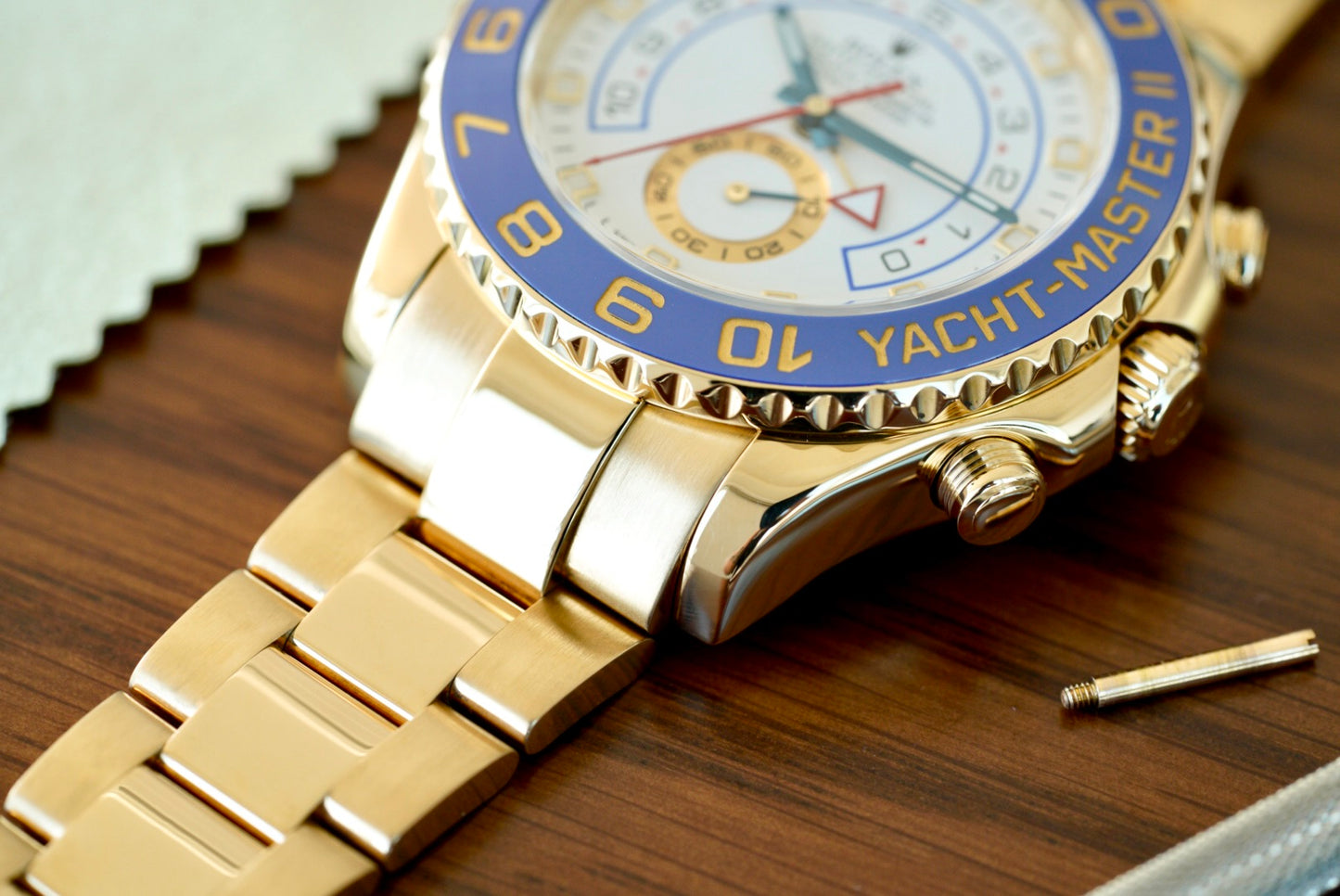 (116688) 2009 Rolex Yacht-Master II Yellow Gold White Index Dial 44mm