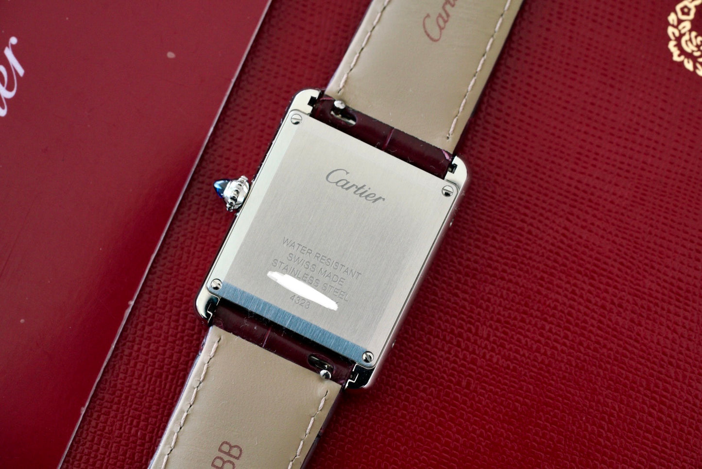(WSTA0054) 2021 Cartier Tank Must Burgundy Large
